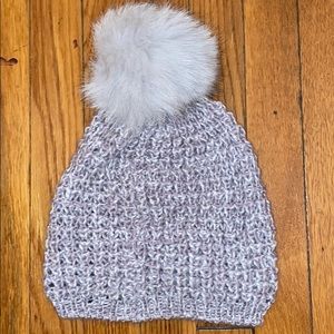 *NEW* Grey and White Winter Hat